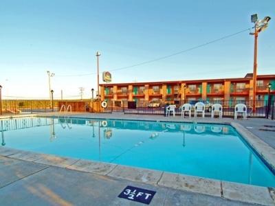 Hotel Days & By Wyndham Santa Rosa, Nm Santa Rosa