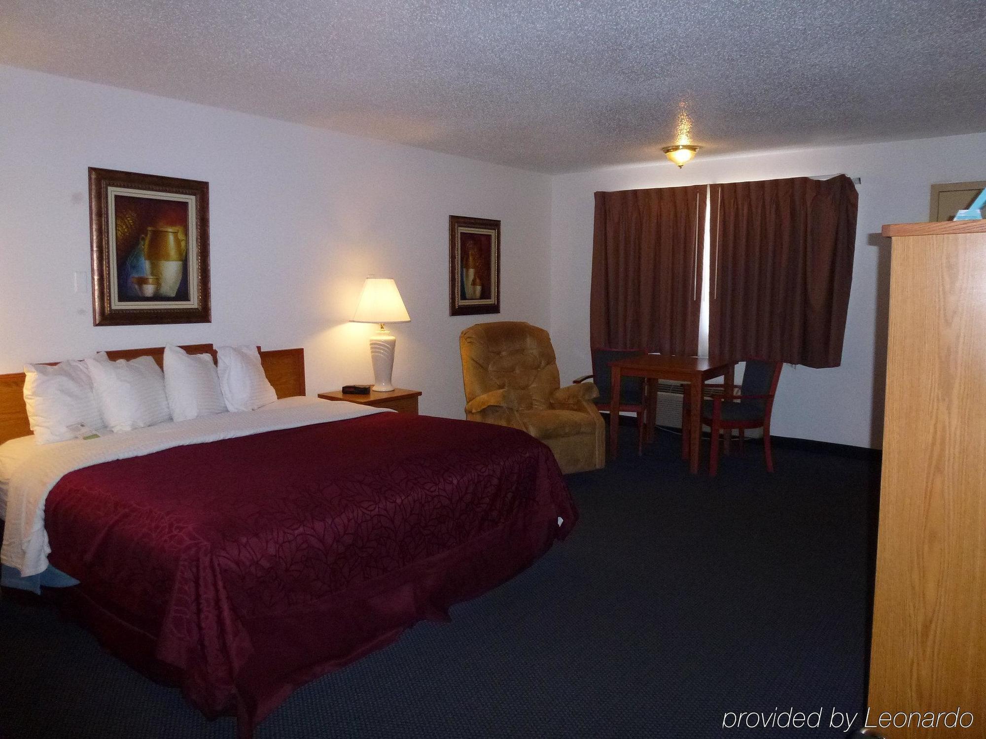 Hotel Days & By Wyndham Santa Rosa, Nm